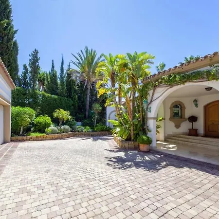 Villa Palatial In Hacienda Chapas,