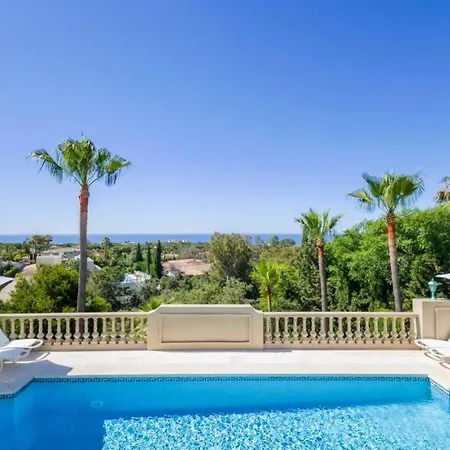 Palatial In Hacienda Chapas, Marbella